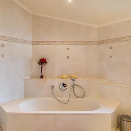 Apartamento Haus Am Baechel